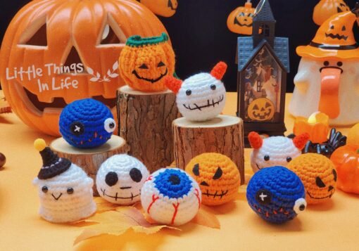 Handmade mini crochet plush set featuring adorable Halloween-themed characters such as pumpkins, ghosts, skeletons, and monsters. Perfect for spooky decoration, gifts, or as collectible amigurumi