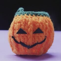 Handmade mini crochet plush set featuring adorable Halloween-themed characters such as pumpkins, ghosts, skeletons, and monsters. Perfect for spooky decoration, gifts, or as collectible amigurumi.Jack-o'-Lantern